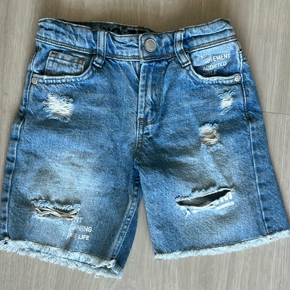 Boys Jean Shorts Size 6